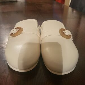 Deltan Cream Mules with Timeless Elegance